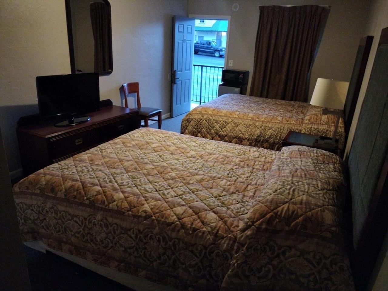 Budget Lodge By Oyo Portland West Kültér fotó